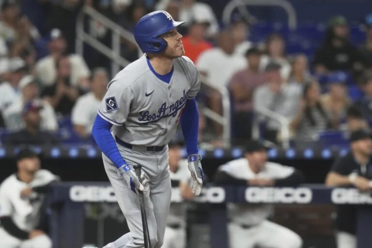 Ohtani y Freeman castigan con jonrones a Alcántara en victoria de Dodgers sobre Marlins