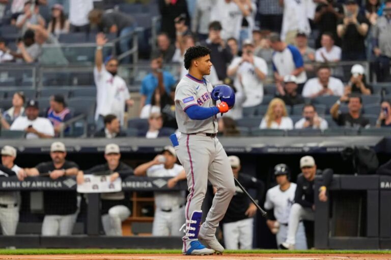 Juan Soto recibe abucheos en su regreso al Yankee Stadium