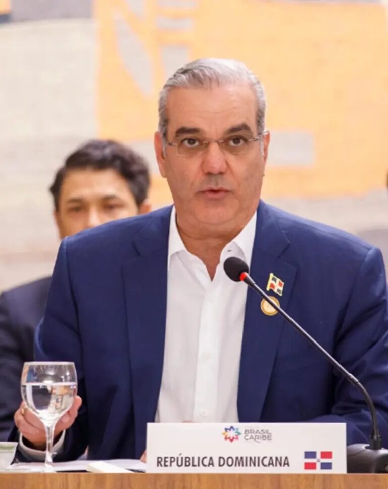 Luis Abinader llama a un pacto climático y apoyo misión paz Haití