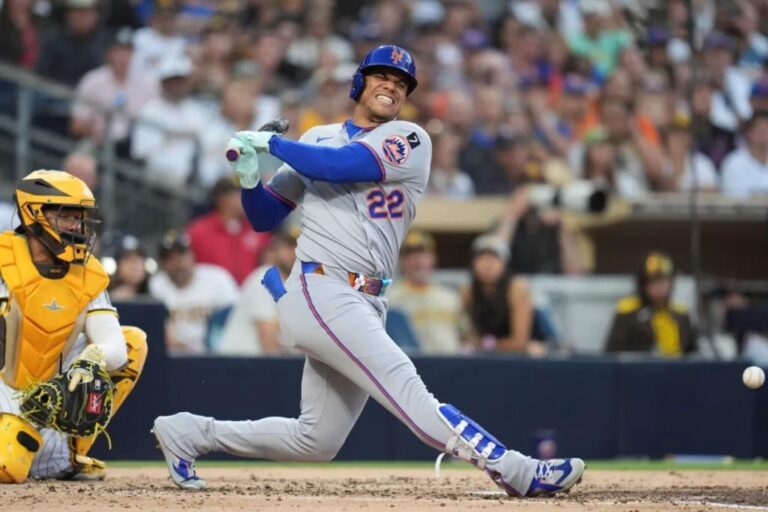 Juan Soto sale del juego tras golpearse el pie izquierdo con un foul; radiografías dan negativo