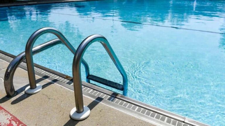 Niña de cinco años muere ahogada en una piscina en San Pedro de Macorís