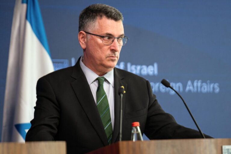 Ministro de Exteriores israelí apoya al jefe del Ejército en medio de tensiones por Gaza