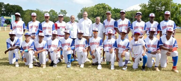 República Dominicana y Venezuela a la final Torneo Panamá