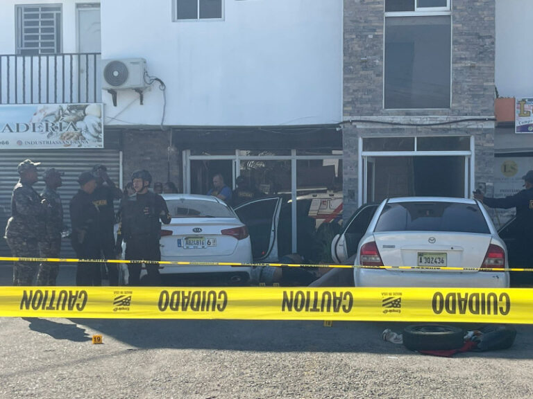 Policía: Los cinco muertos en Santiago pertenecían a una 