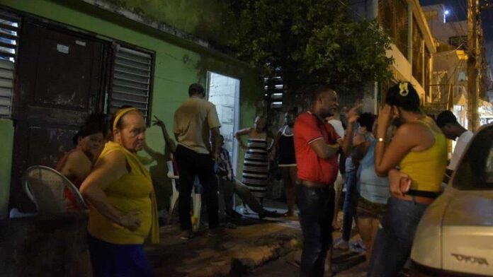 imagen-2d267204-dc78-4670-929f-f7b69c8496b4-cd753040-dc301558-focus-min0.03-min0.04-896-504