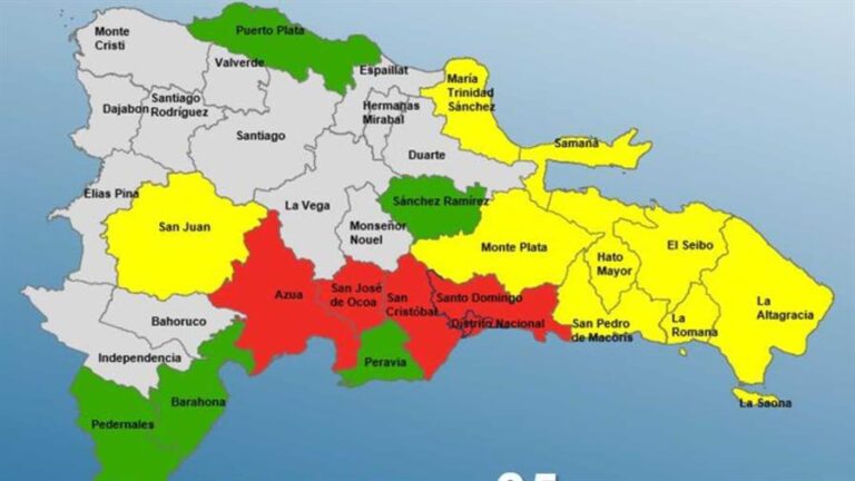 El COE declara en alerta roja al Gran Santo Domingo y otras cuatro provincias por onda tropical