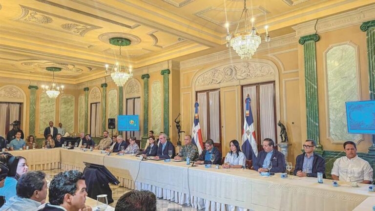 El país retoma la normalidad, exceptuando las provincias en alerta roja por Melissa