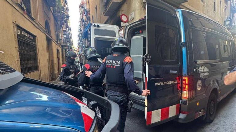 Grupos criminales de dominicanos en España pasan de controlar narcopisos a "mercenarios del delito"