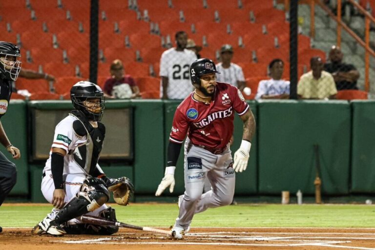 García impulsa triunfo 3-2 de los Gigantes sobre los Toros en La Romana