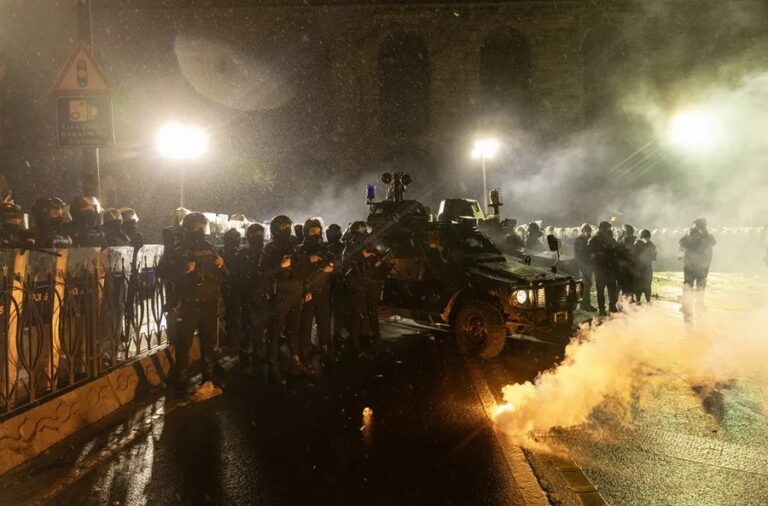 Al menos nueve muertos en enfrentamientos de la Policía turca con supuestos terroristas