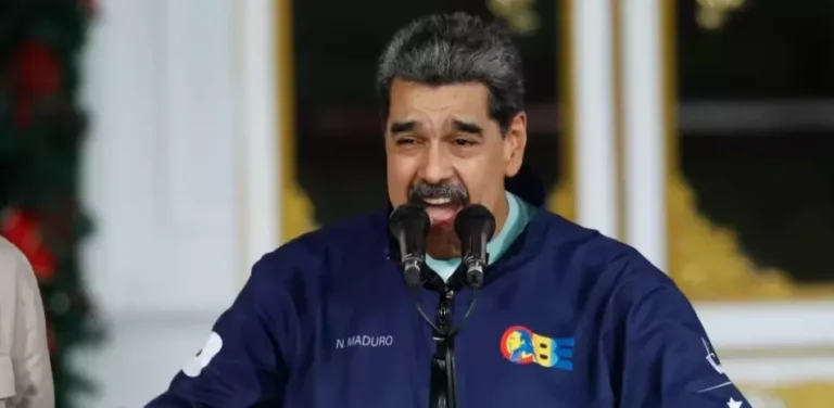 Estados Unidos bombardea Venezuela y dice que capturó a Nicolás Maduro