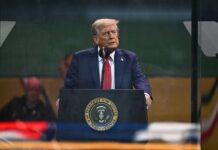 Trump propuso poner su nombre a aeropuerto en Washington y Penn Station en Nueva York