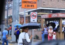 Vaguada se fortalece y continuará provocando aguaceros este lunes en el país