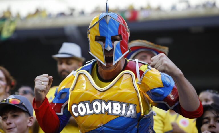 Colombia, la única selección que jugó en los tres países organizadores