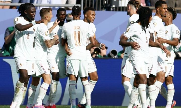 Francia impone jerarquía ante Marruecos y avanza a tercera semifinal mundialista consecutiva