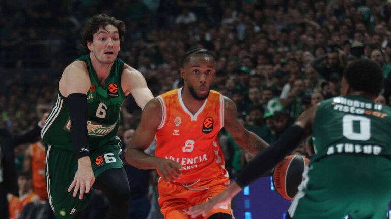 El dominicano Jean Montero ficha por el Olympiacos hasta 2029